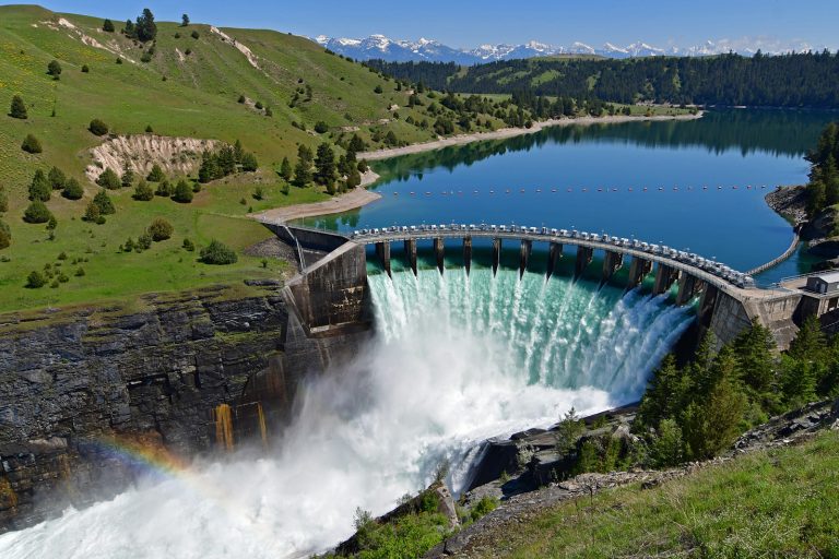 ¿Cómo se conectan el agua y la energía? Una guía para entender sistemas y comunidades